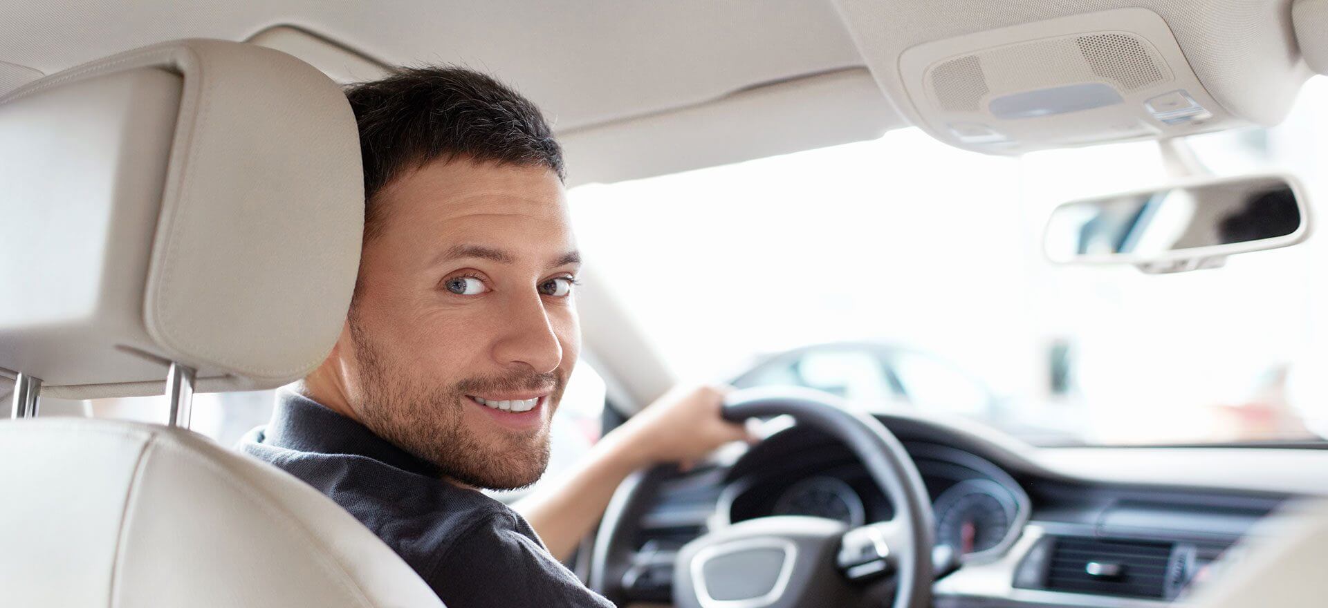 Ενοικίαση Αυτοκινήτου με Οδηγό